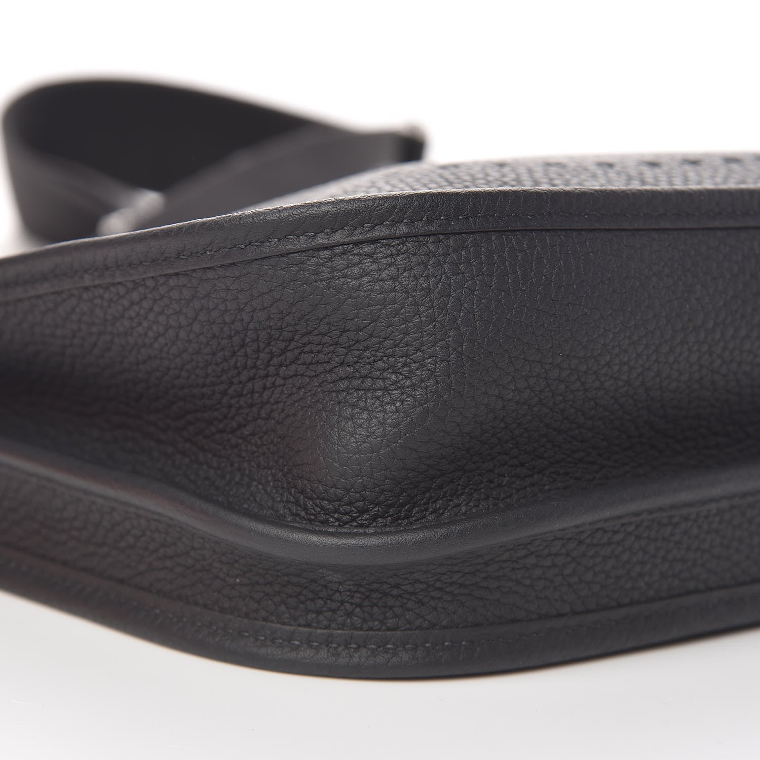 Hermes Taurillon Clemence Evelyne III PM Black 11 of 13