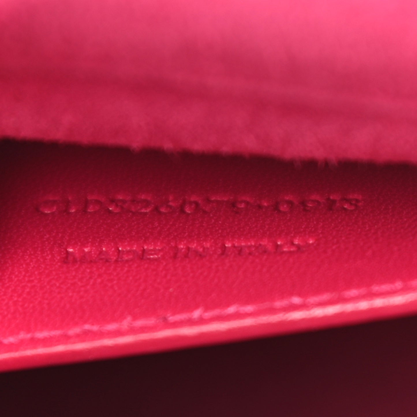 Patent Grain De Poudre Classic Monogram Cassandre Clutch Fuchsia