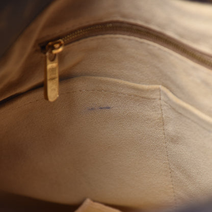 Louis Vuitton Monogram Artsy MM 10 of 16