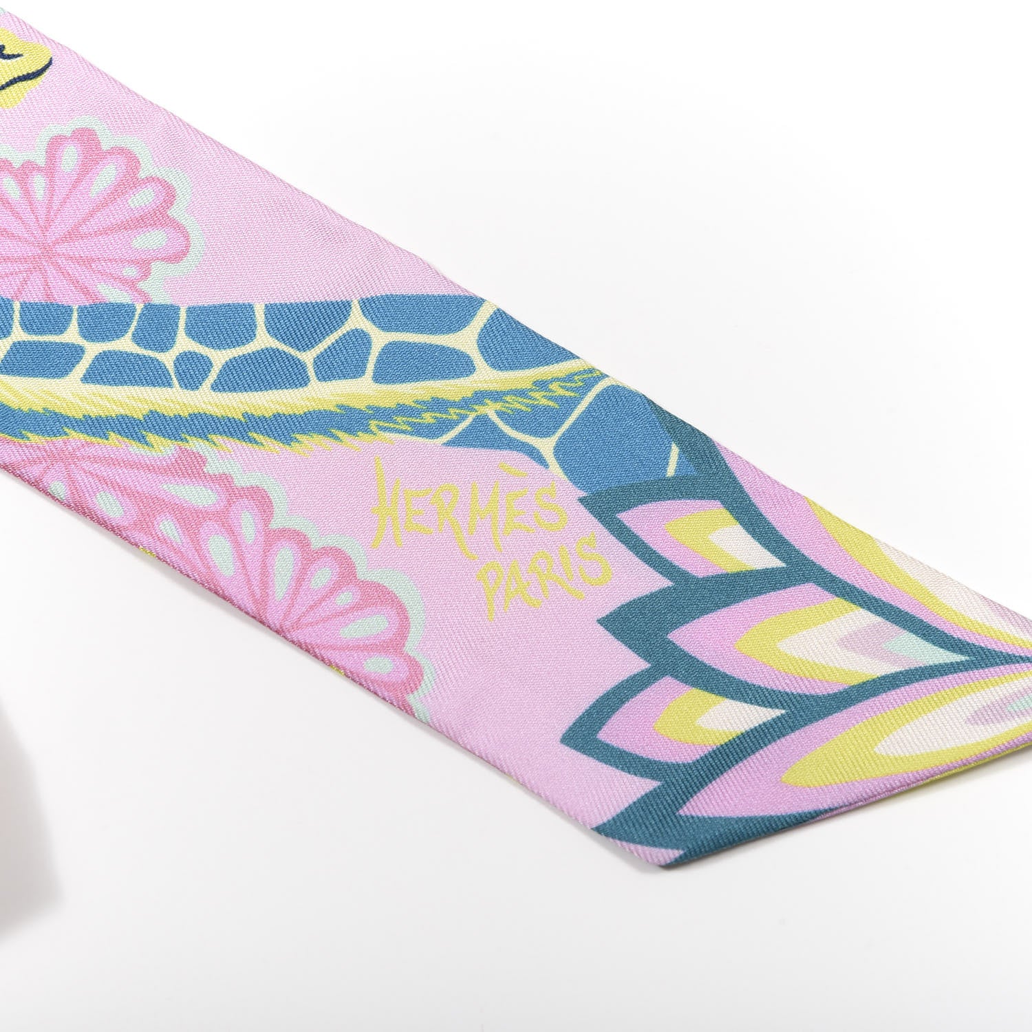 Hermes Silk The Three Graces Twilly Rose Bonbon Canard 3 of 3