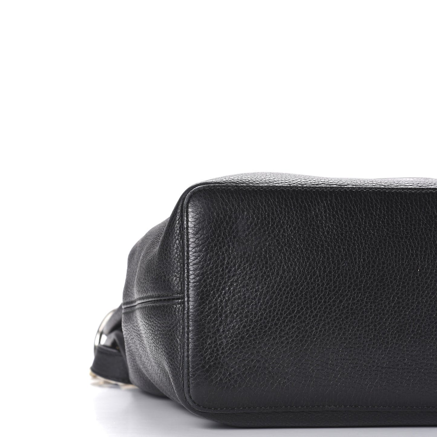 Pebbled Calfskin Large Soho Hobo Black