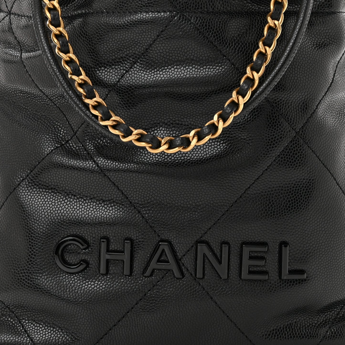 Shiny Caviar Quilted Monochrome Mini Chanel 22 Black