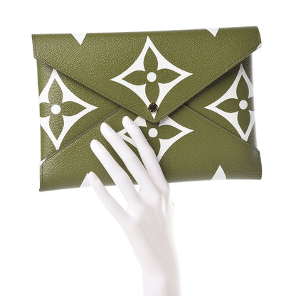 Louis Vuitton Monogram Giant Large Kirigami Pochette Kaki 2 of 8