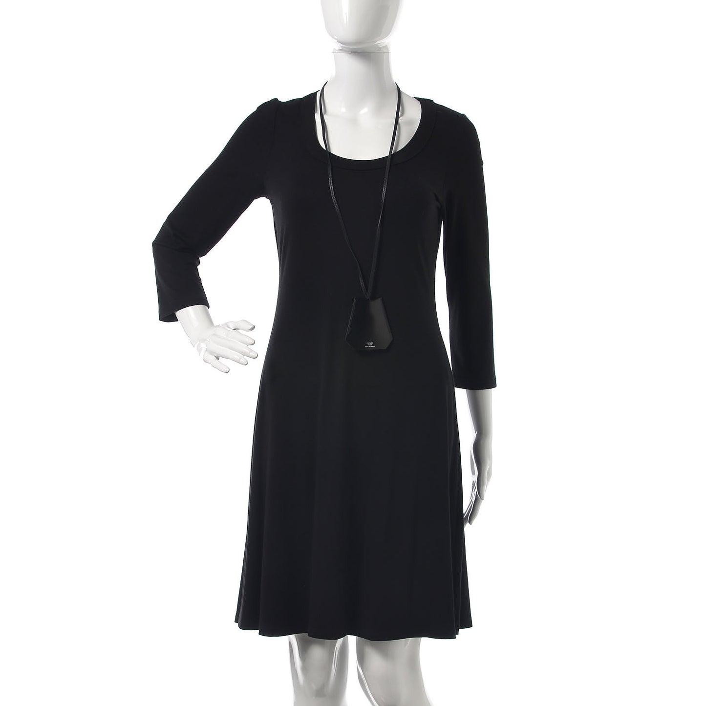 Box Swift Clochette Long Necklace Black