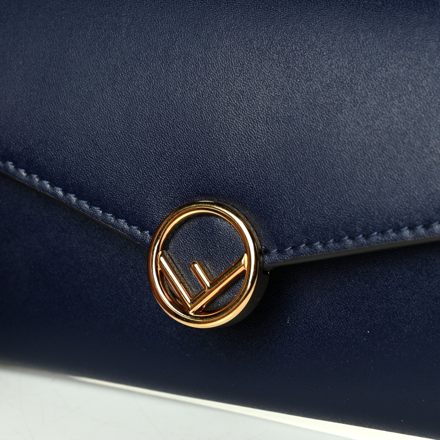 Vitello Liberty Lucido F is Fendi Continental Envelope Wallet On Chain Blueberry