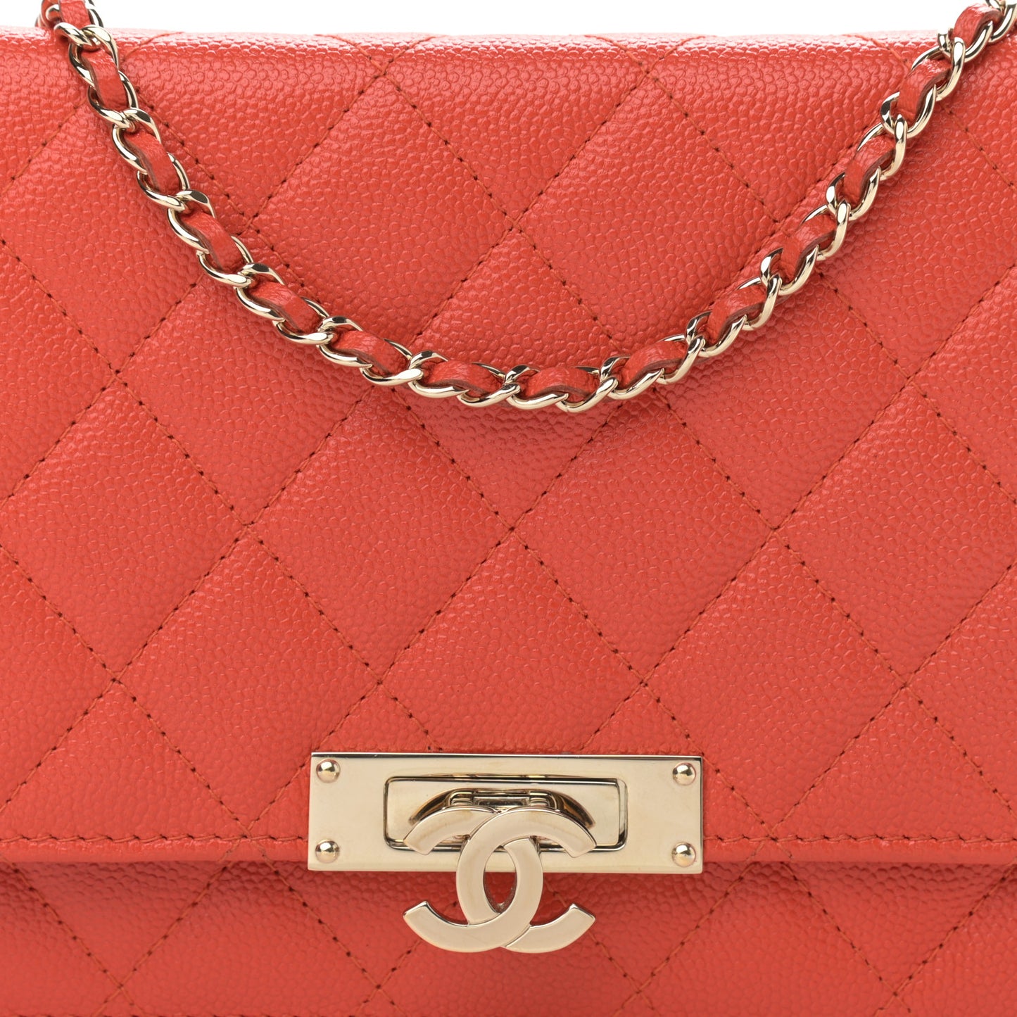Caviar Quilted Golden Class Wallet On Chain WOC Red