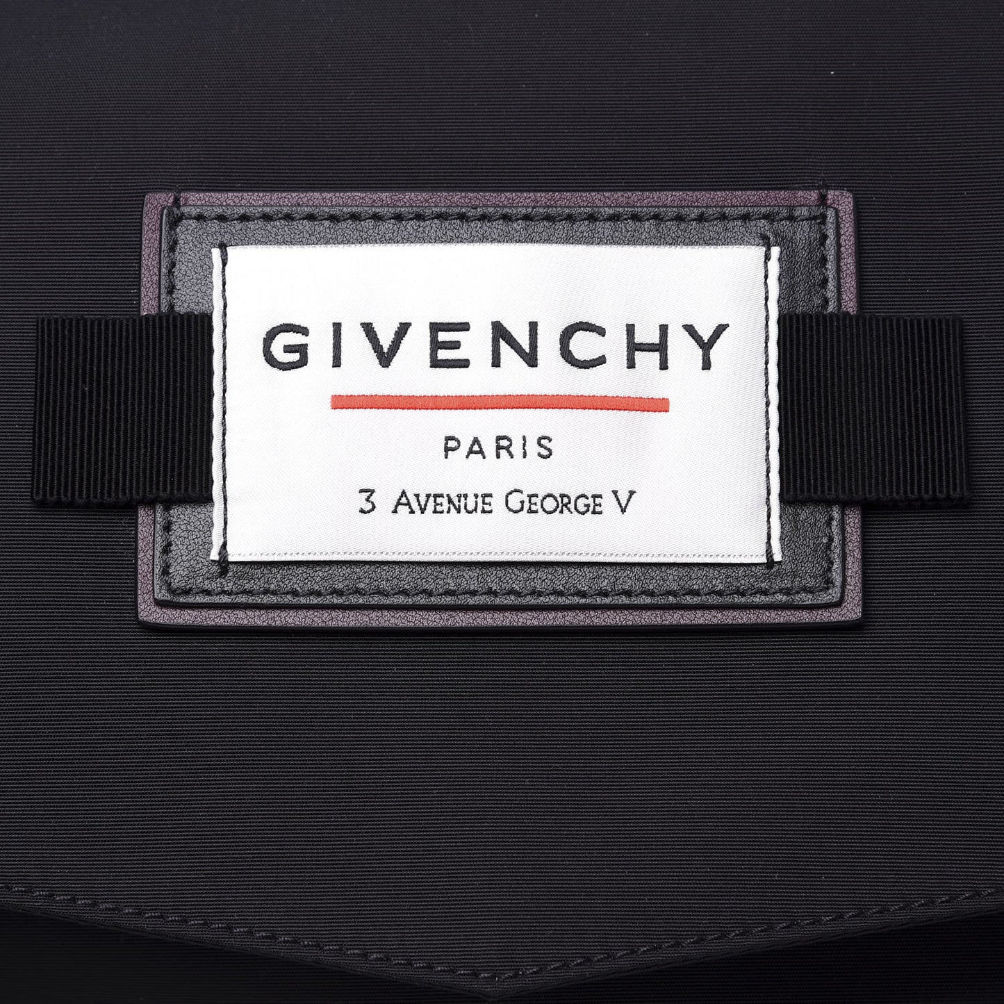 Nylon Downtown Messenger Black