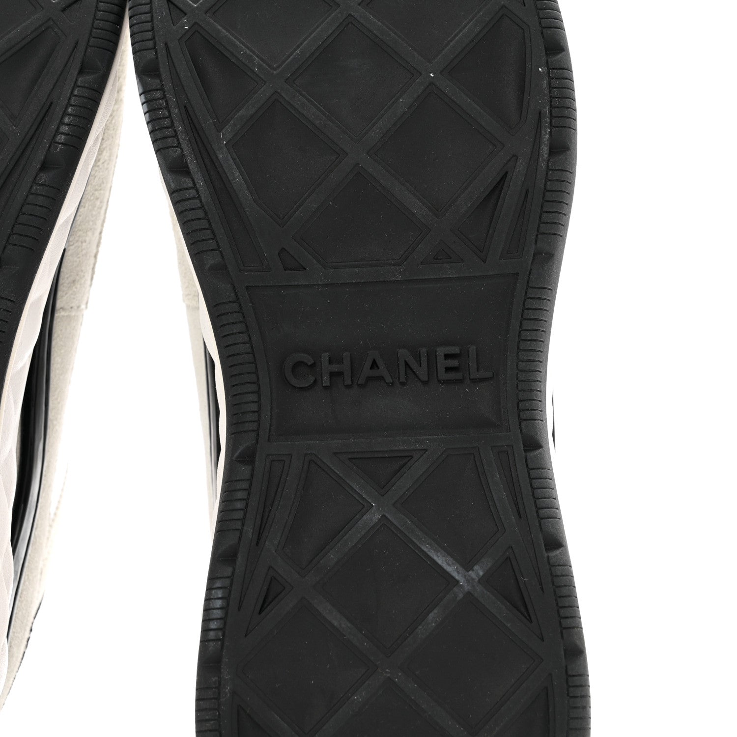 Chanel Velvet Calfskin Mixed Fibers CC Sneakers 40 Ivory Black 6 of 8
