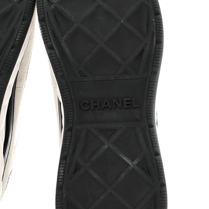 Chanel Velvet Calfskin Mixed Fibers CC Sneakers 40 Ivory Black 6 of 8