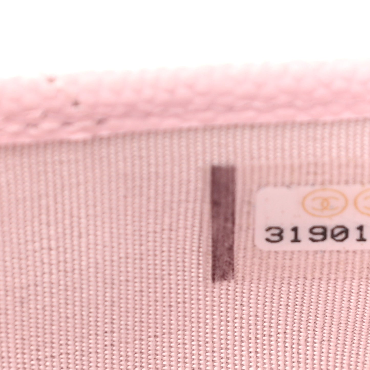 Caviar Quilted Card Holder Light Pink