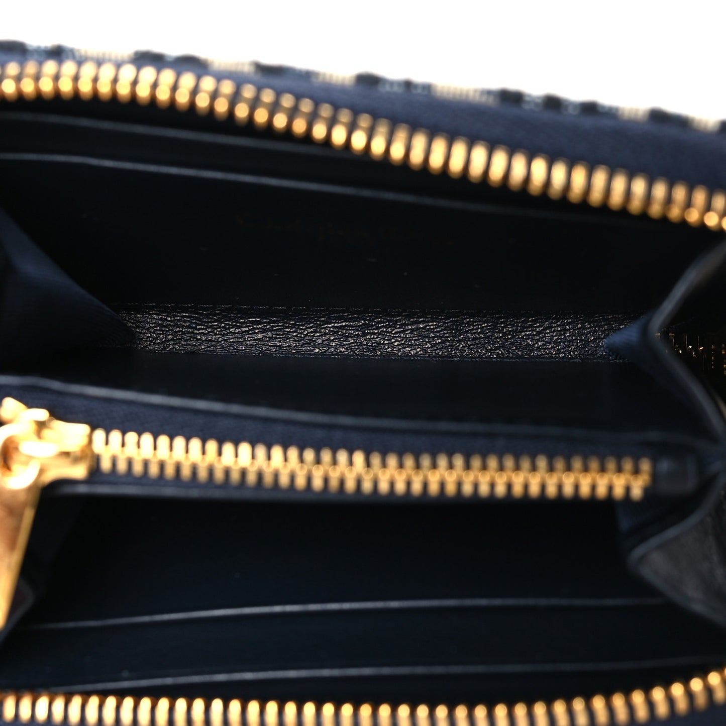 Oblique 30 Montaigne Voyageur Coin Purse Blue