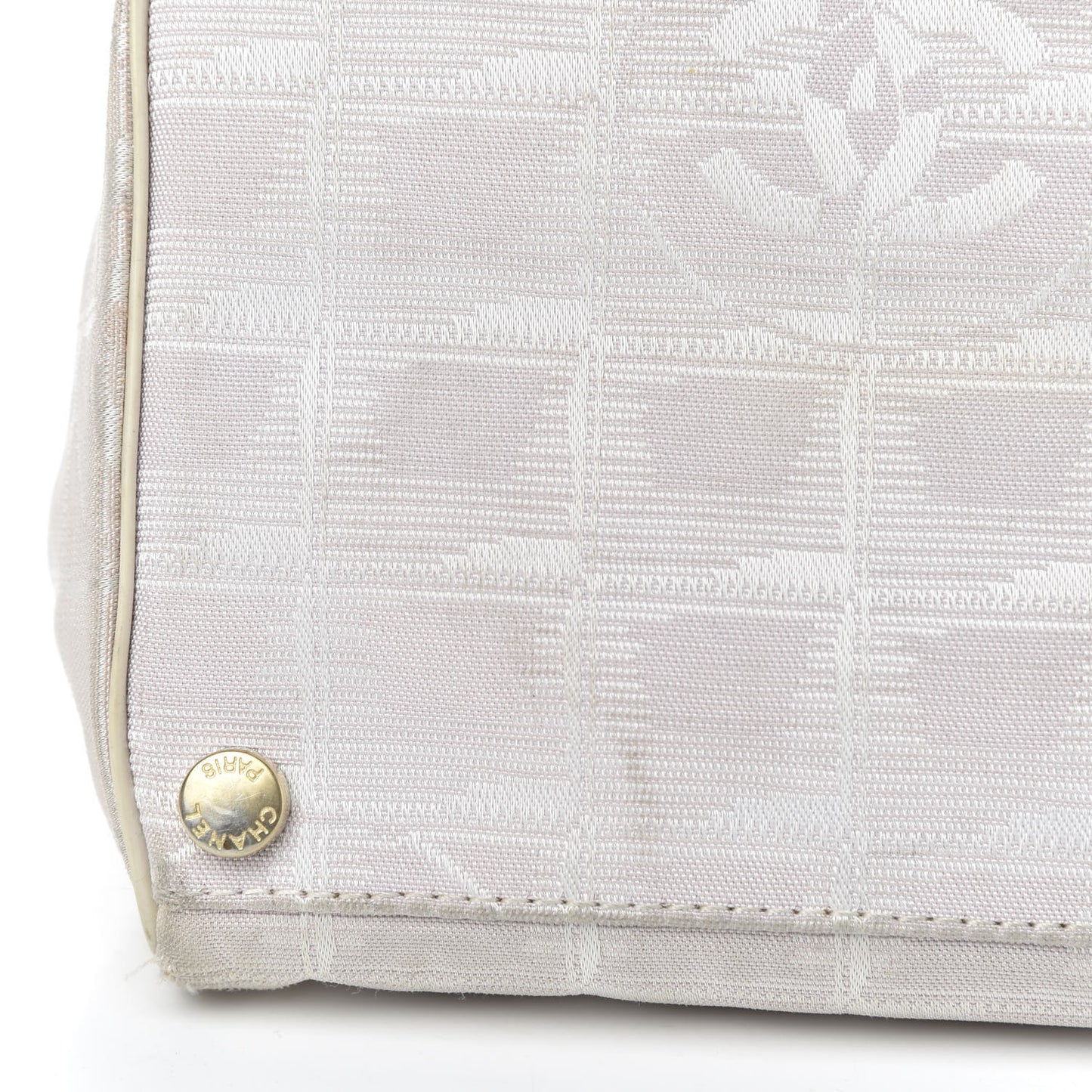 Nylon Travel Shoulder Bag White