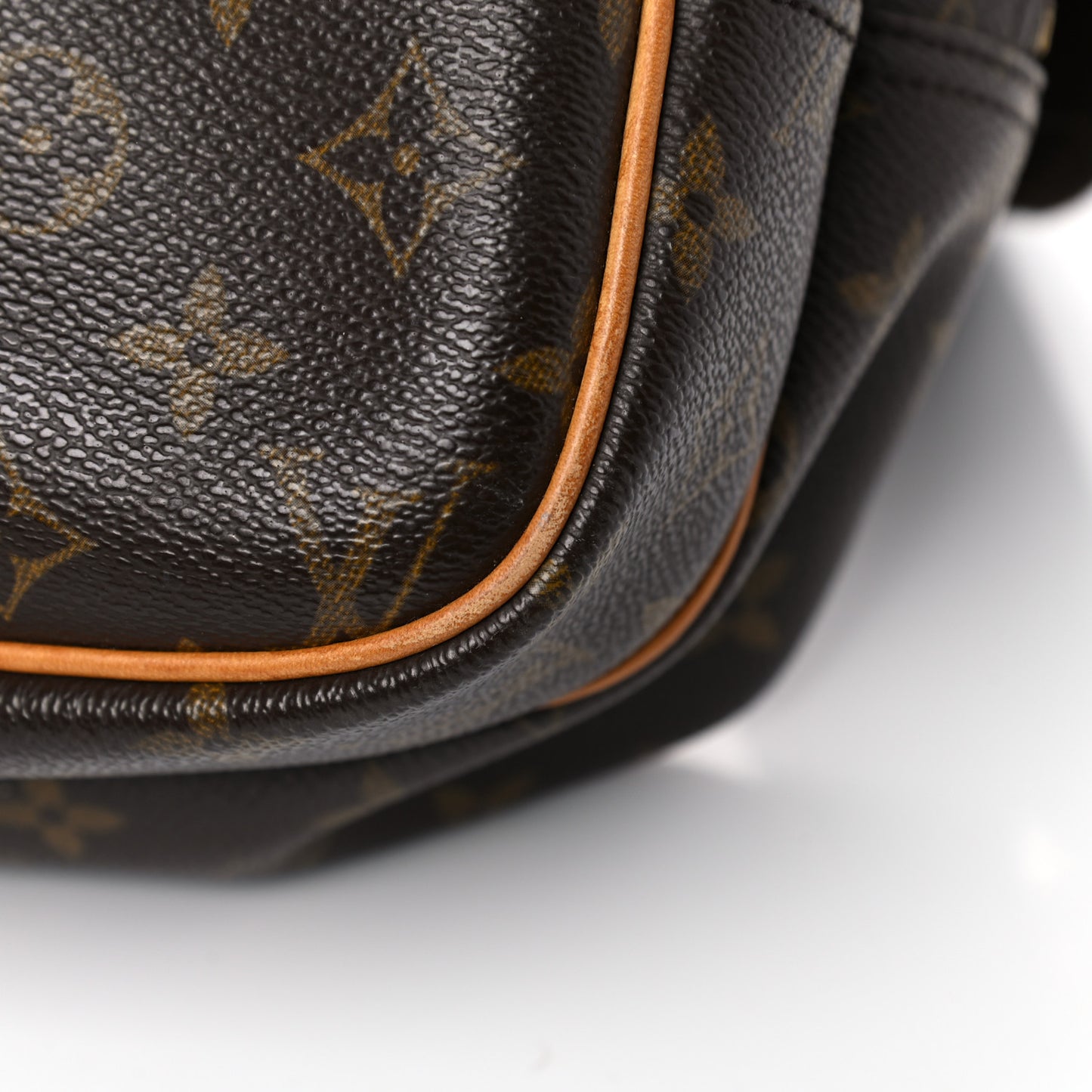 Monogram Reporter PM