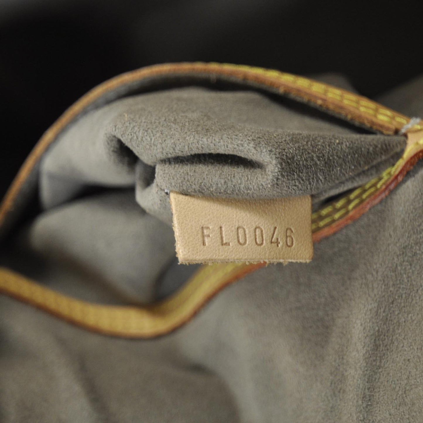 Monogram Multicolor Alma Black