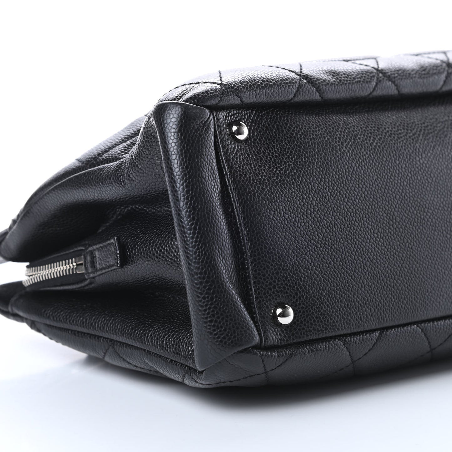 Caviar Quilted Timeless CC Soft Tote Black