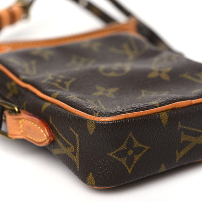 Louis Vuitton Monogram Danube 15 9 of 11