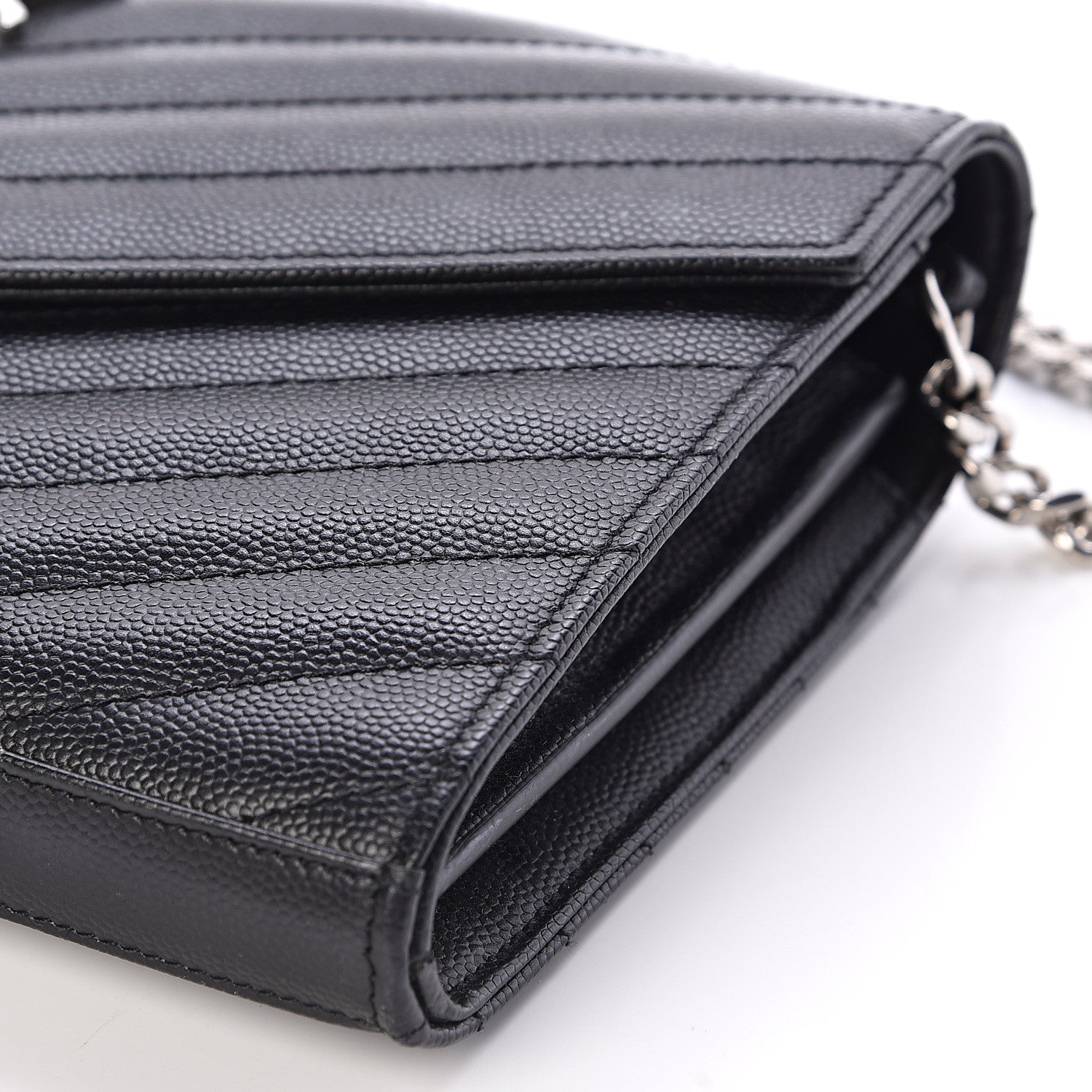 Saint Laurent Grain De Poudre Matelasse Chevron Medium Monogram Chain Wallet Black 10 of 10