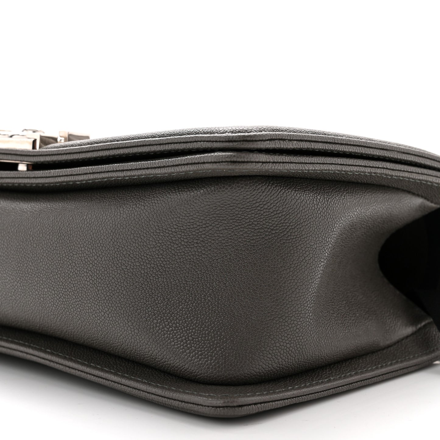 Caviar Quilted Medium Boy Flap Grey