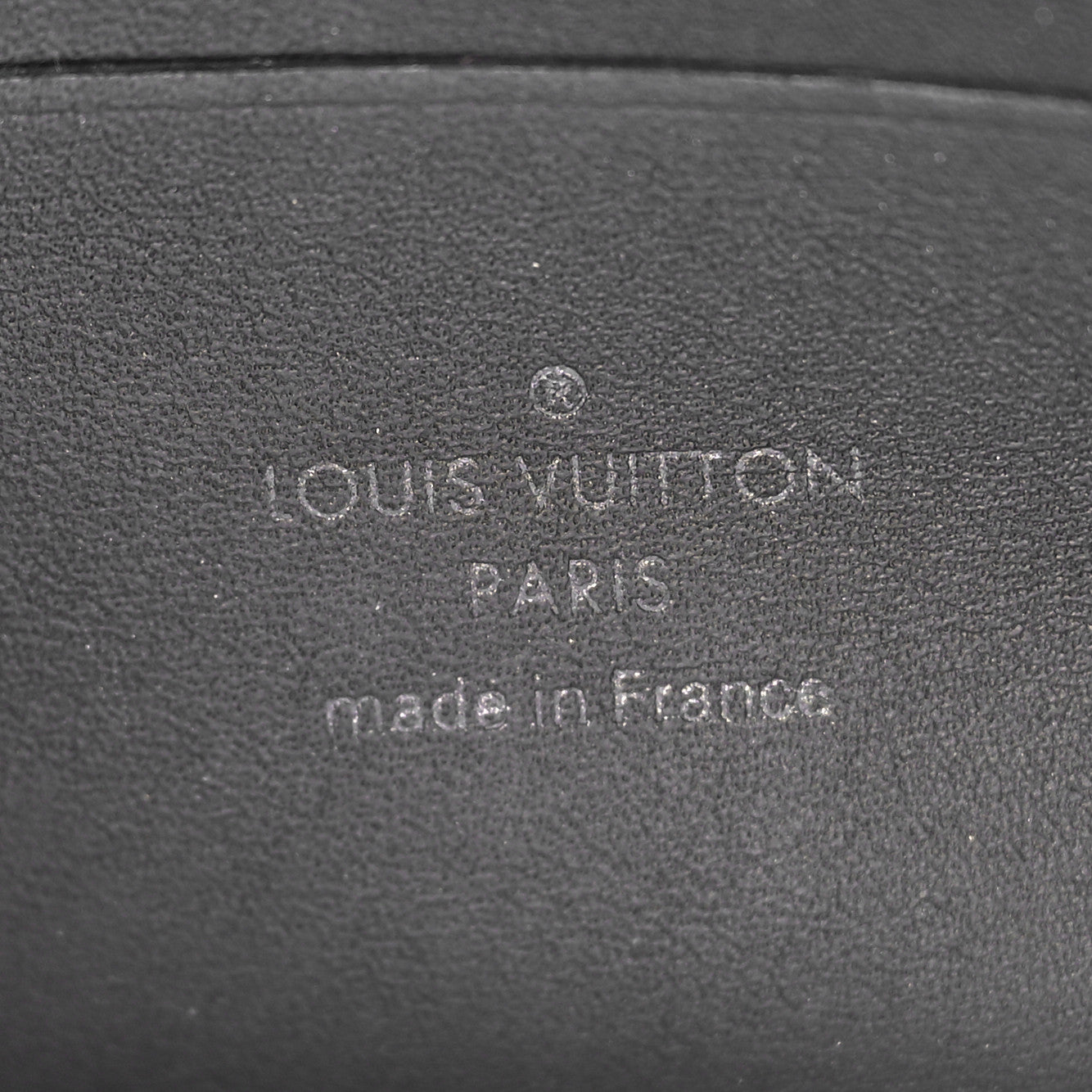 Calfskin Monogram Shadow Discovery Pochette PM Black