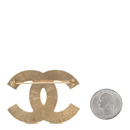 Chanel Pearl Enamel CC Brooch Black Gold 2 of 4