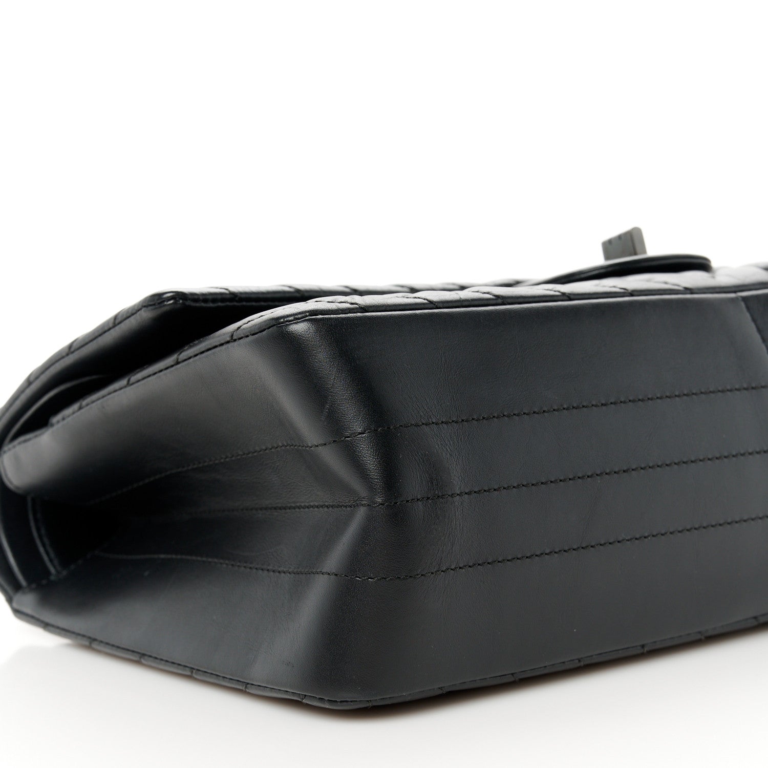 Chanel Aged Calfskin Chevron Quilted 2.55 Reissue 226 So Black 8 of 9