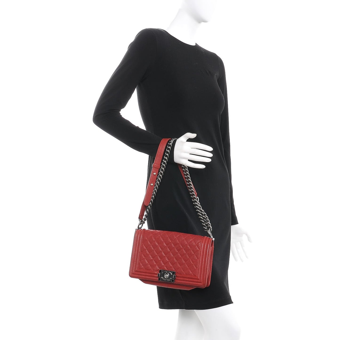Caviar Quilted Medium Boy Flap Red