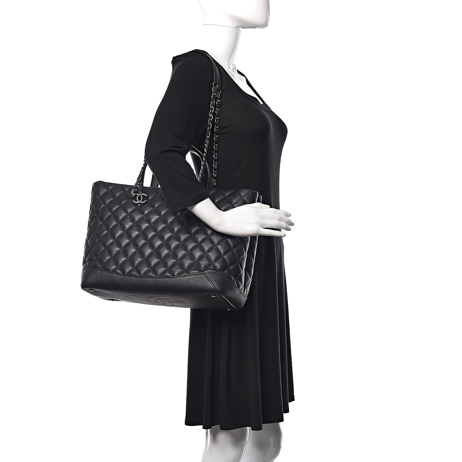 Chanel Calfskin Quilted Large Easy Shopping Tote Black 2 of 11