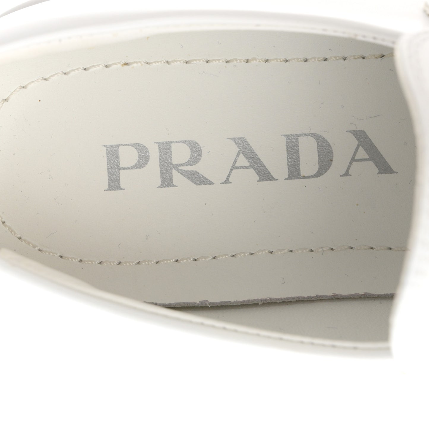 Spazzolato Rois Metal Triangle Logo Monolith 55mm Loafers 36.5 White