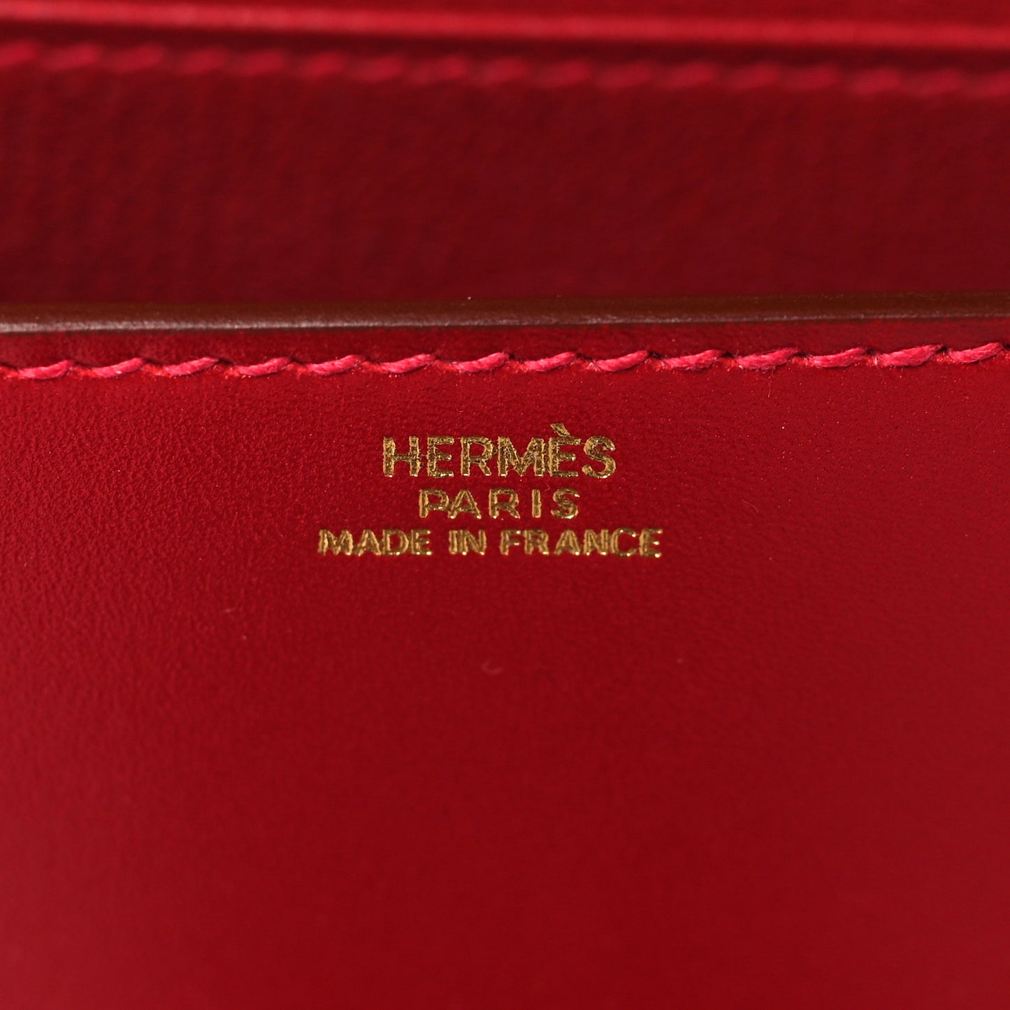 Tadelakt Medor 23 Clutch Rouge Vif