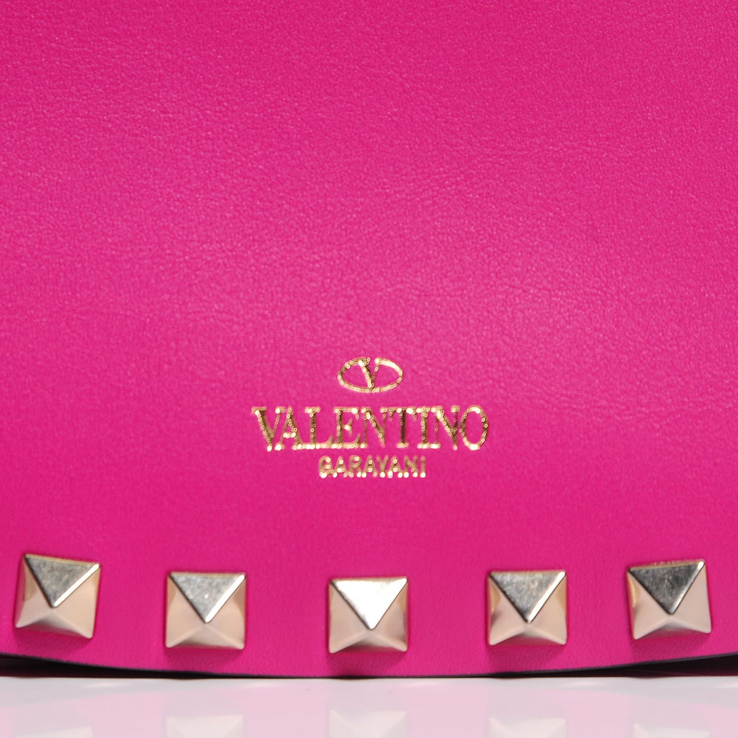 Vitello Rockstud Crossbody Saddle Bag Fuxia