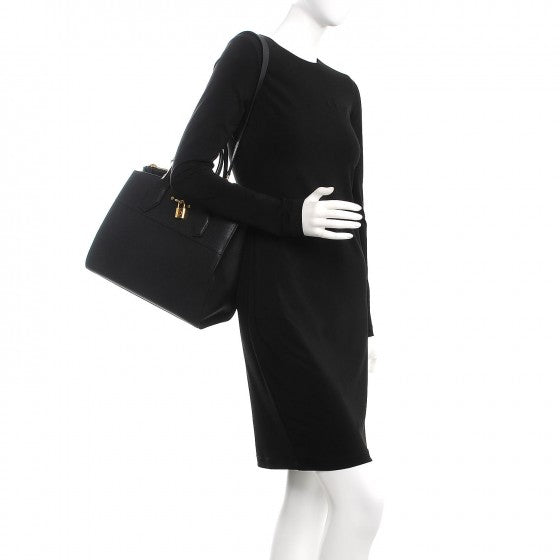 Louis Vuitton Taurillon City Steamer MM Black 2 of 8