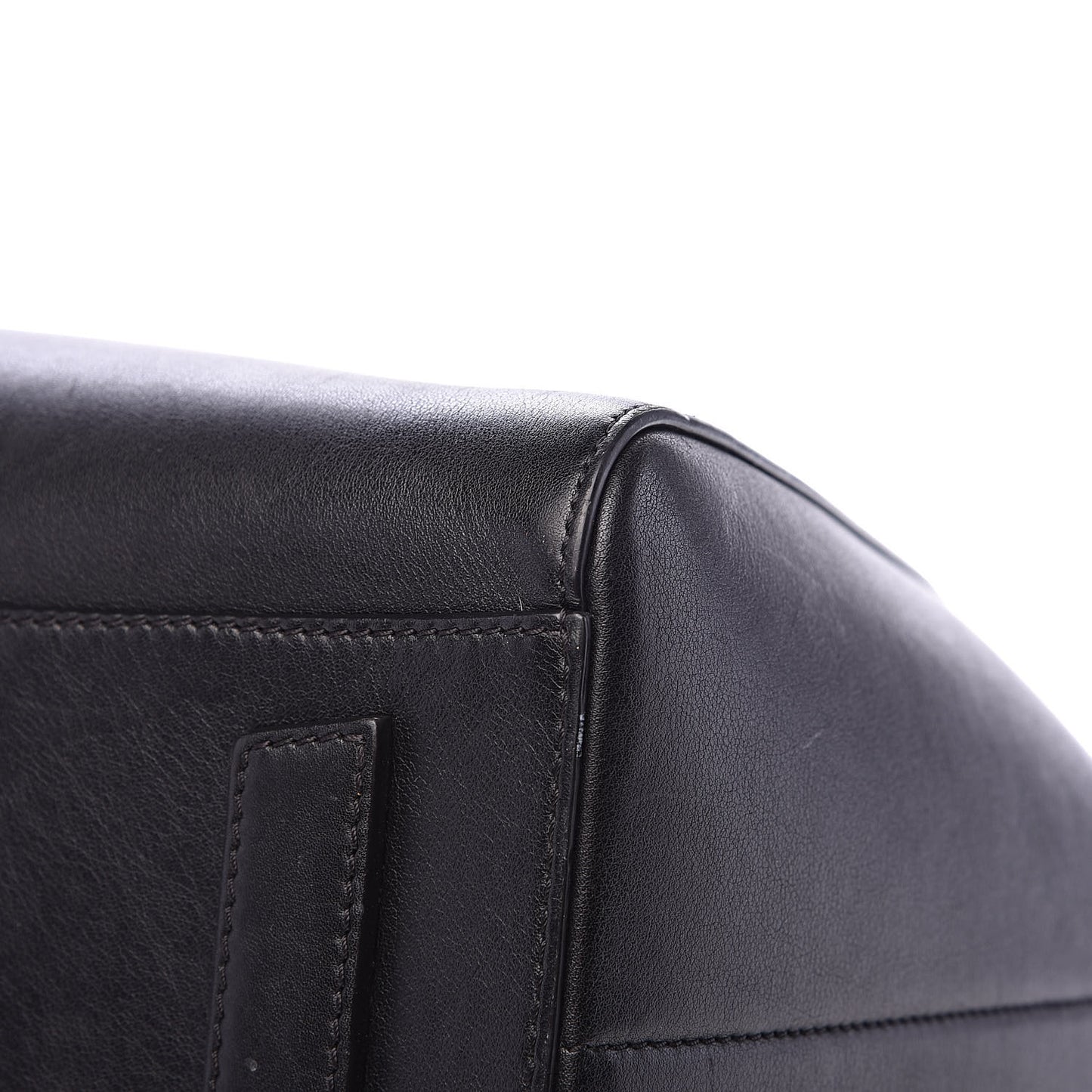 Calfskin Medium Studded Antigona Black