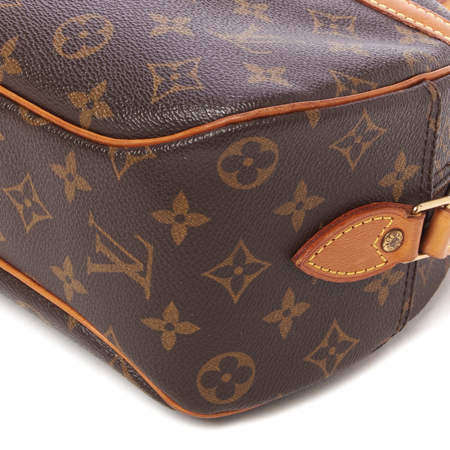 Louis Vuitton Monogram Blois 5 of 8