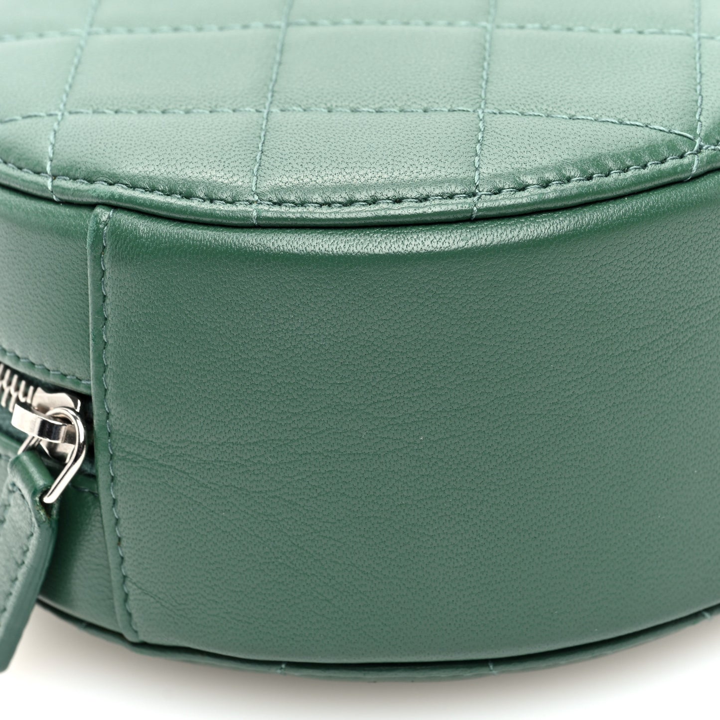 Lambskin Quilted Round Clutch With Chain Green