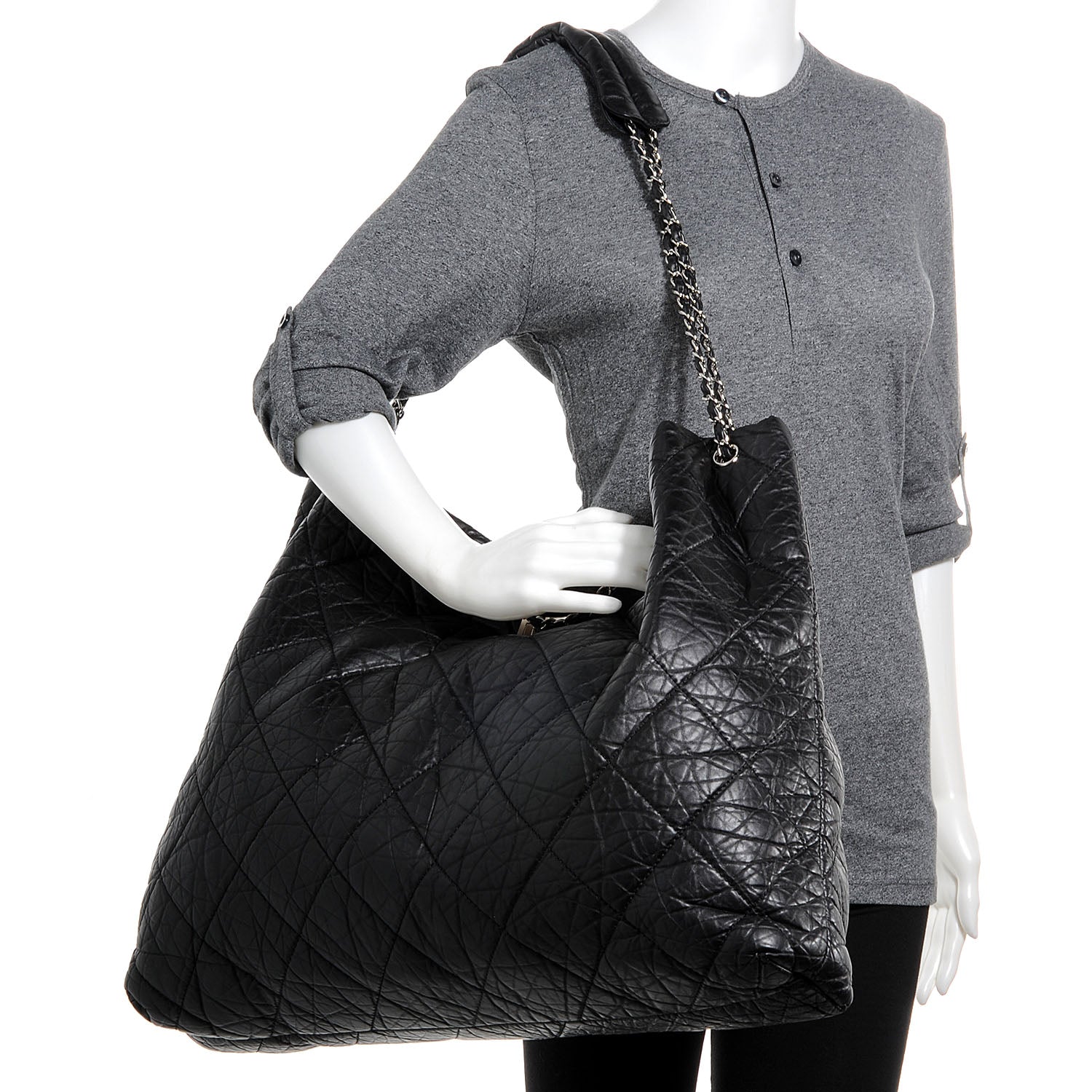 Chanel Aged Calfskin Large Reissue Drawstring Tote Black 2 of 7