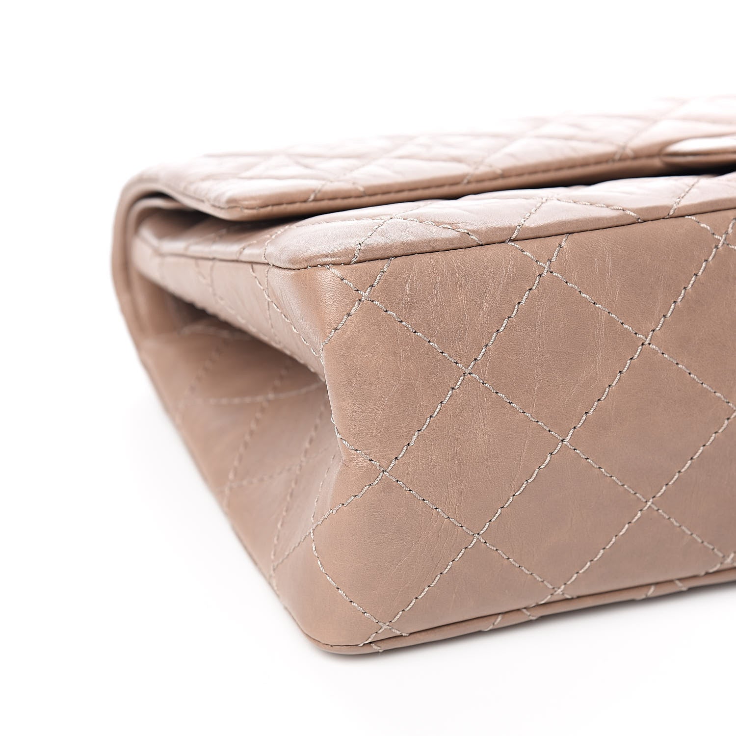 Chanel Aged Calfskin Quilted 2.55 Reissue 226 Flap Light Brown 7 of 9