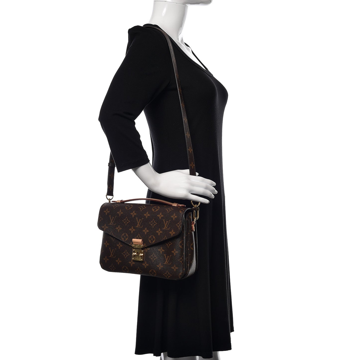 Monogram Pochette Metis