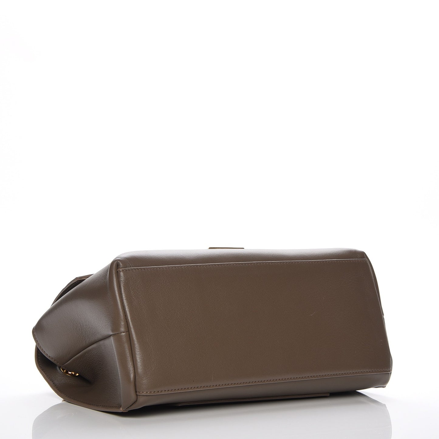 Smooth Calfskin Cheyne Clay