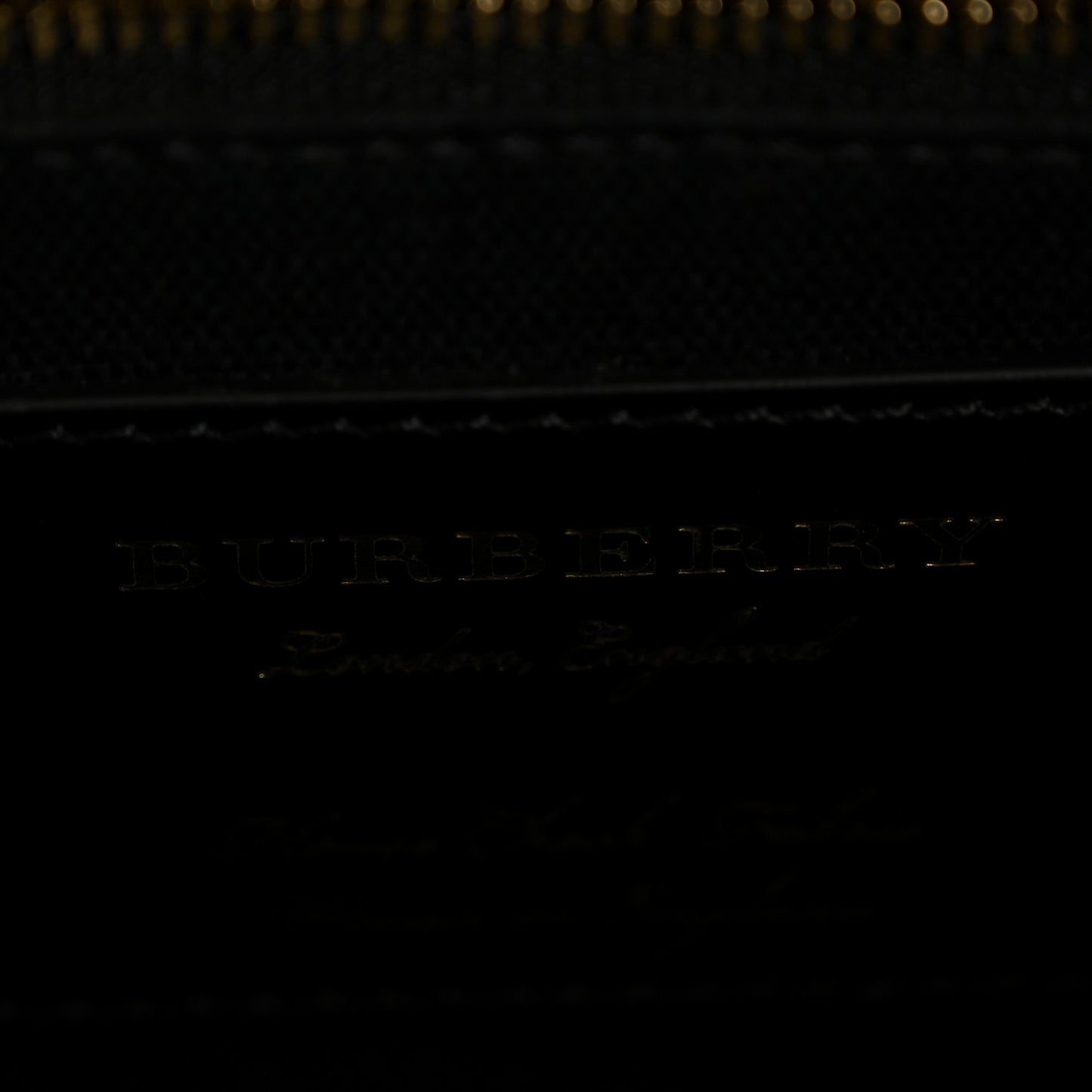 Grainy Calfskin House Check Medium Banner Tote Black