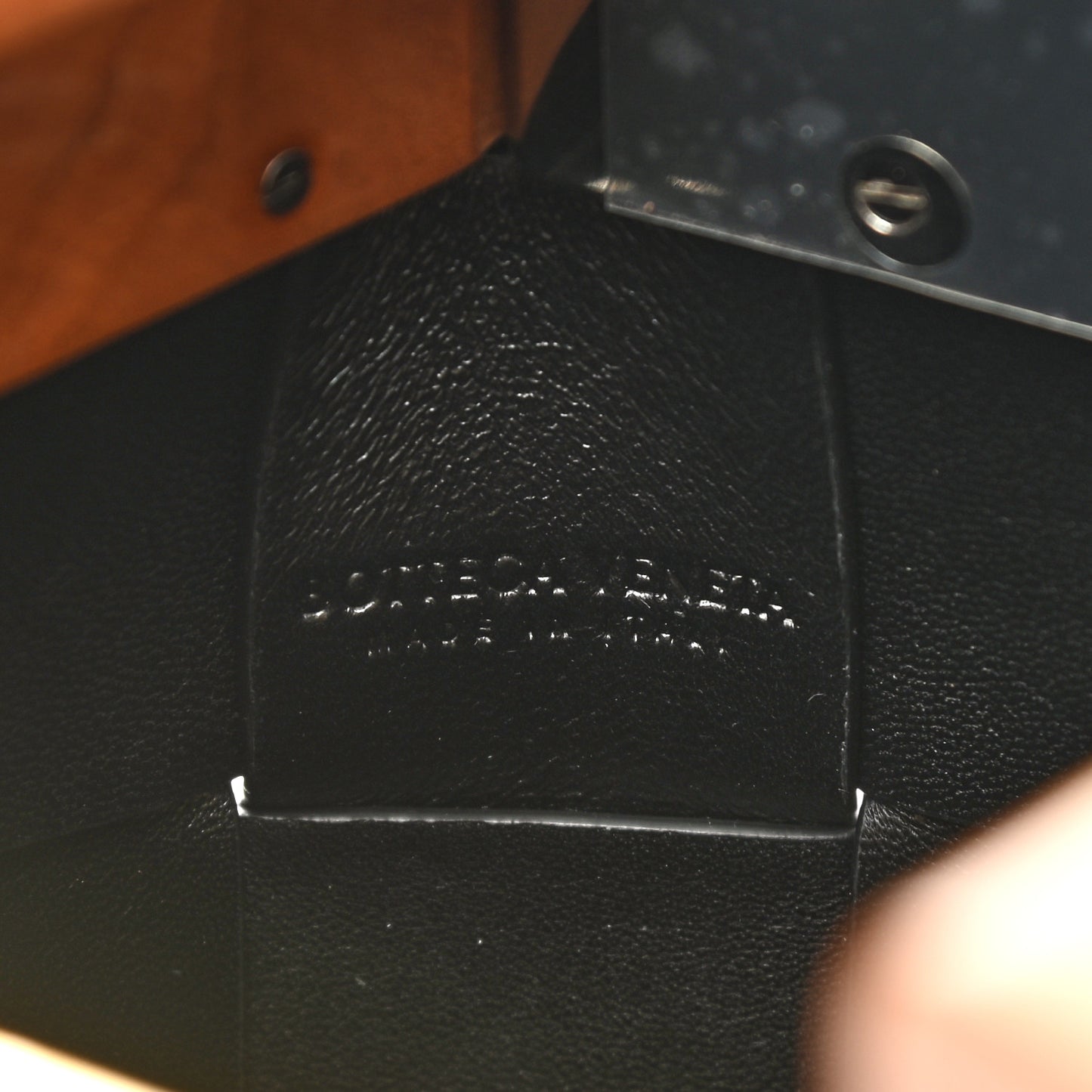 Nappa Intrecciato The Snap Clutch Black