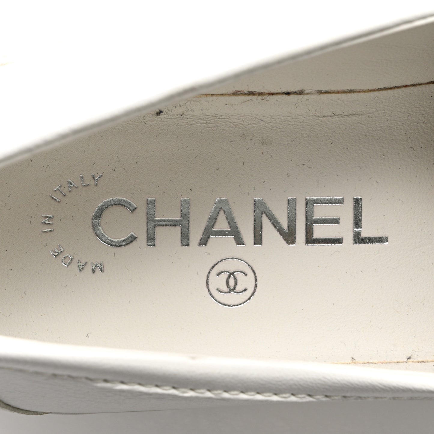 Shiny Lambskin Quilted CC Turnlock Loafers 37.5 White