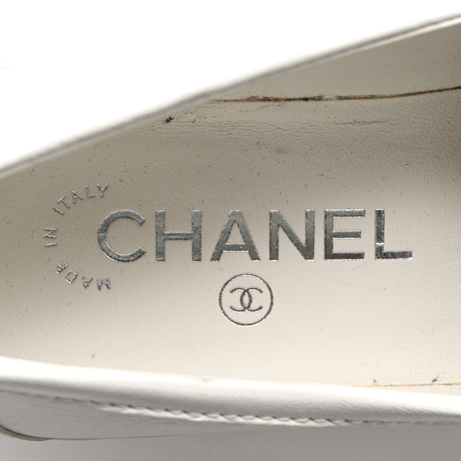 Chanel Shiny Lambskin Quilted CC Turnlock Loafers 37.5 White 7 of 12