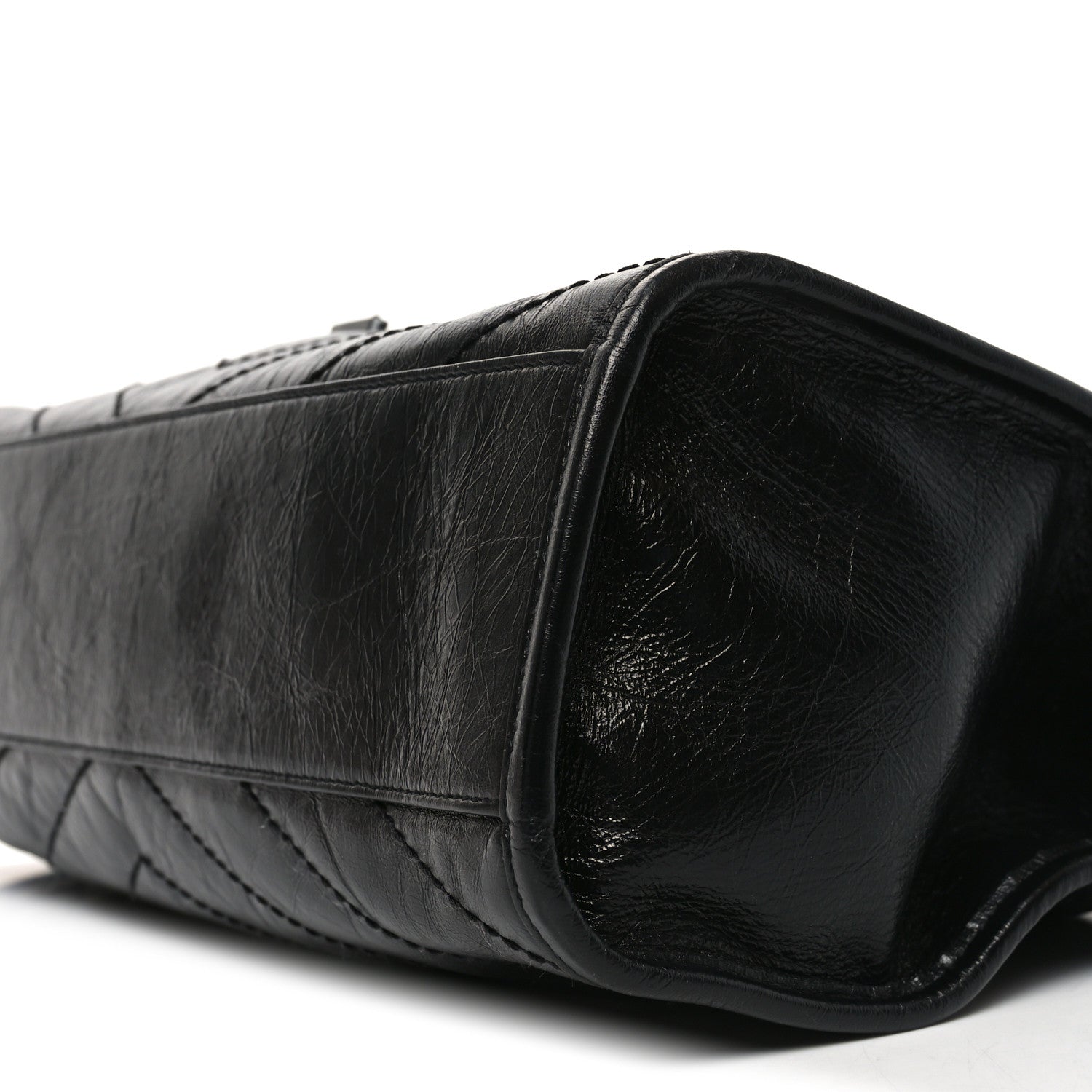 Saint Laurent Crinkled Calfskin Matelasse Monogram Medium Niki Shopper Tote Black 10 of 10