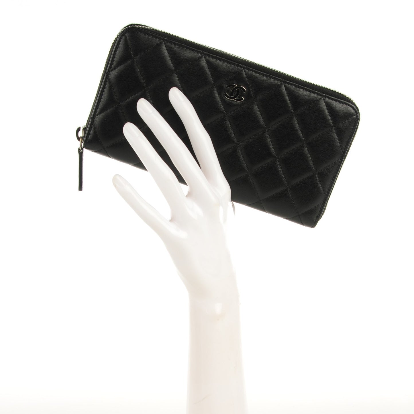 Lambskin Quilted Large Gusset Zip Around Wallet Black