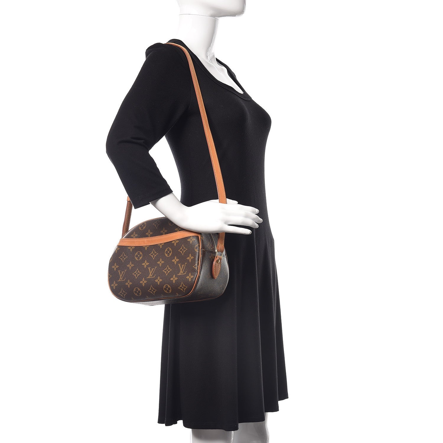 Louis Vuitton Monogram Blois 2 of 10