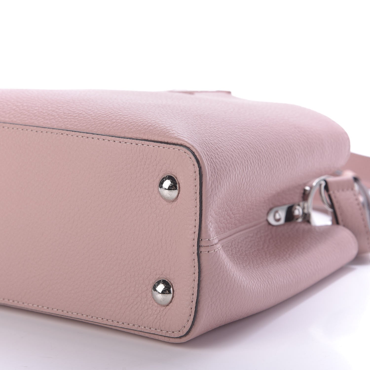 Louis Vuitton Taurillon Capucines PM Magnolia 7 of 8