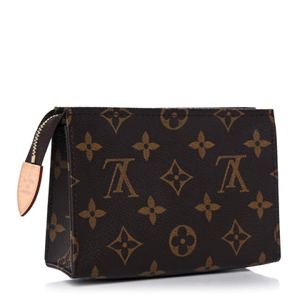 Louis Vuitton Monogram Toiletry Pouch 15 3 of 12