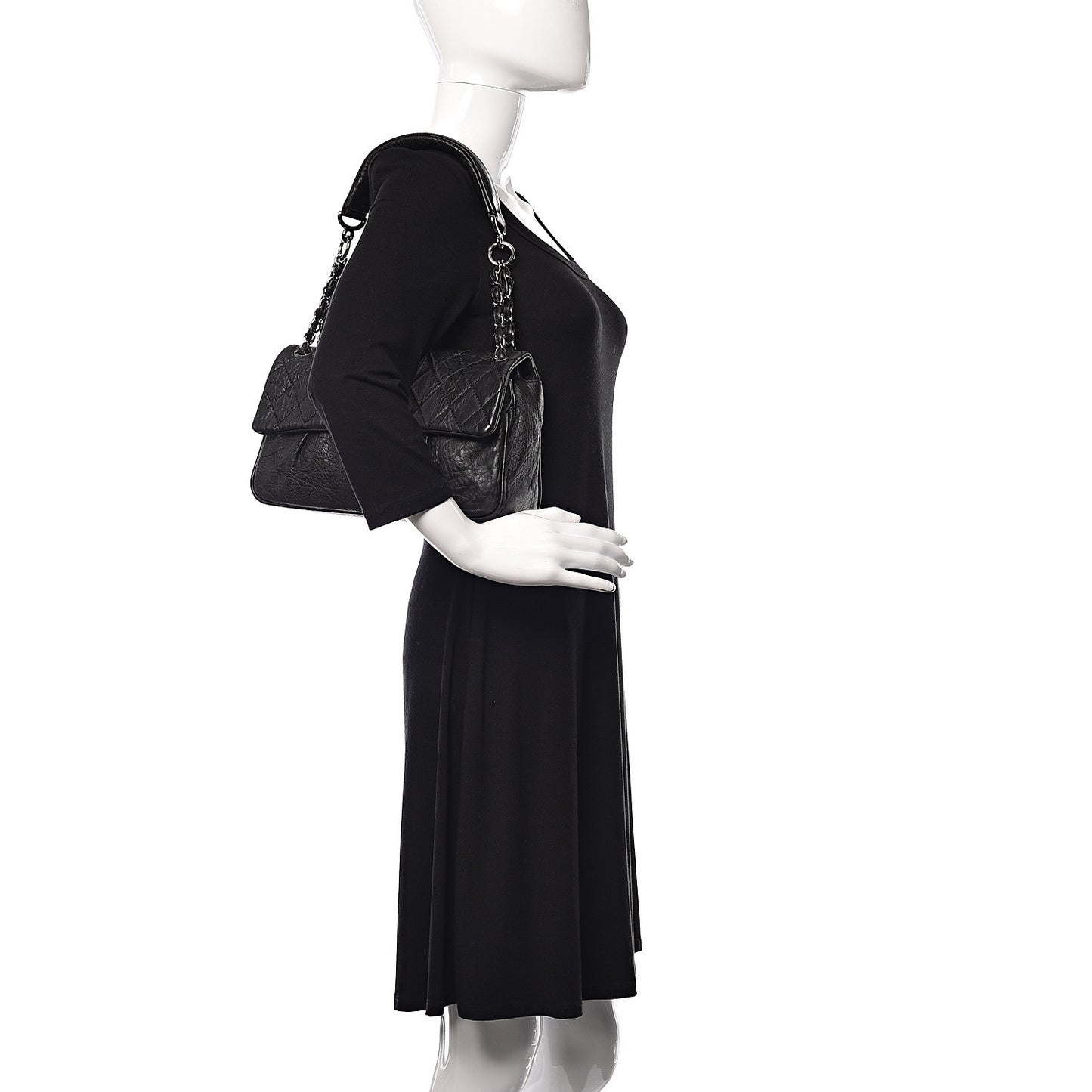 Distressed Lambskin Lady Braid Flap Black