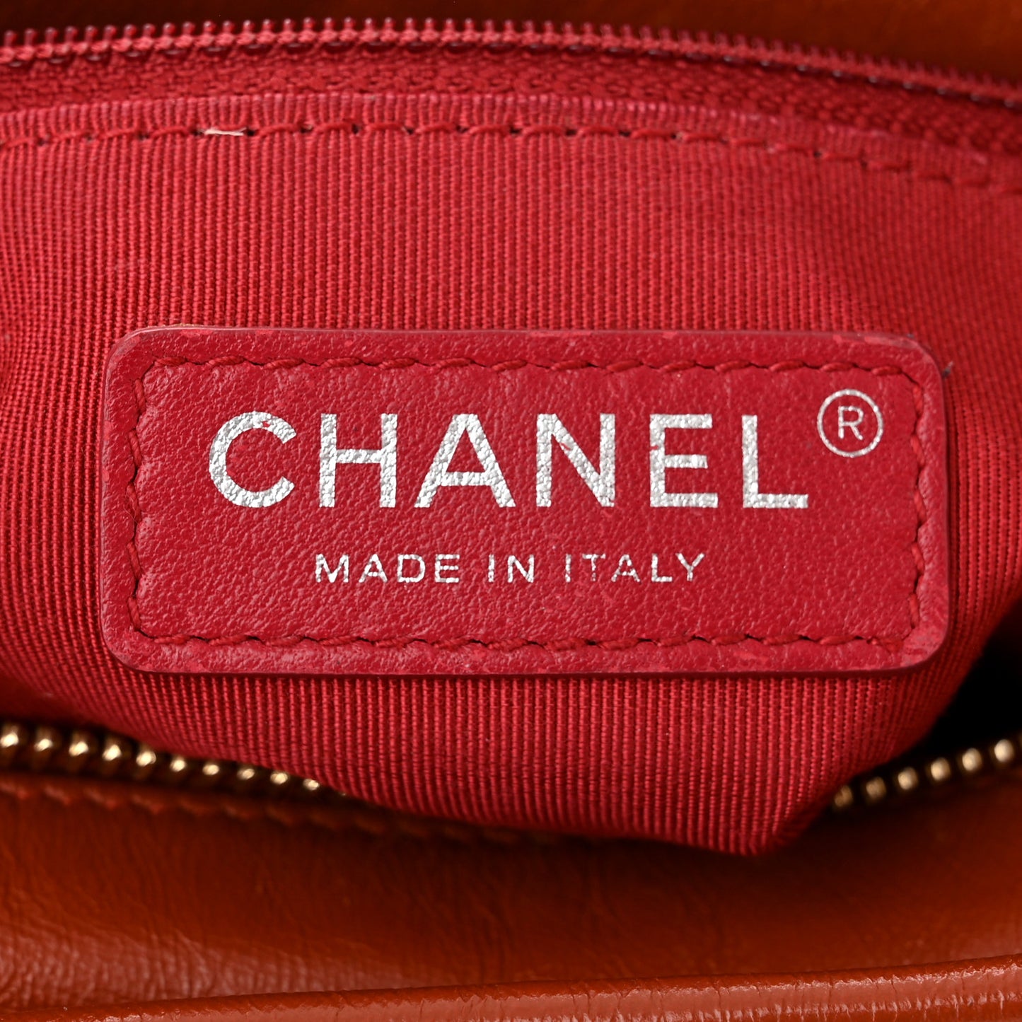 Aged Calfskin Quilted Small Gabrielle Hobo Red