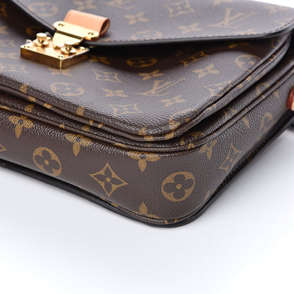Louis Vuitton Monogram Pochette Metis 8 of 10